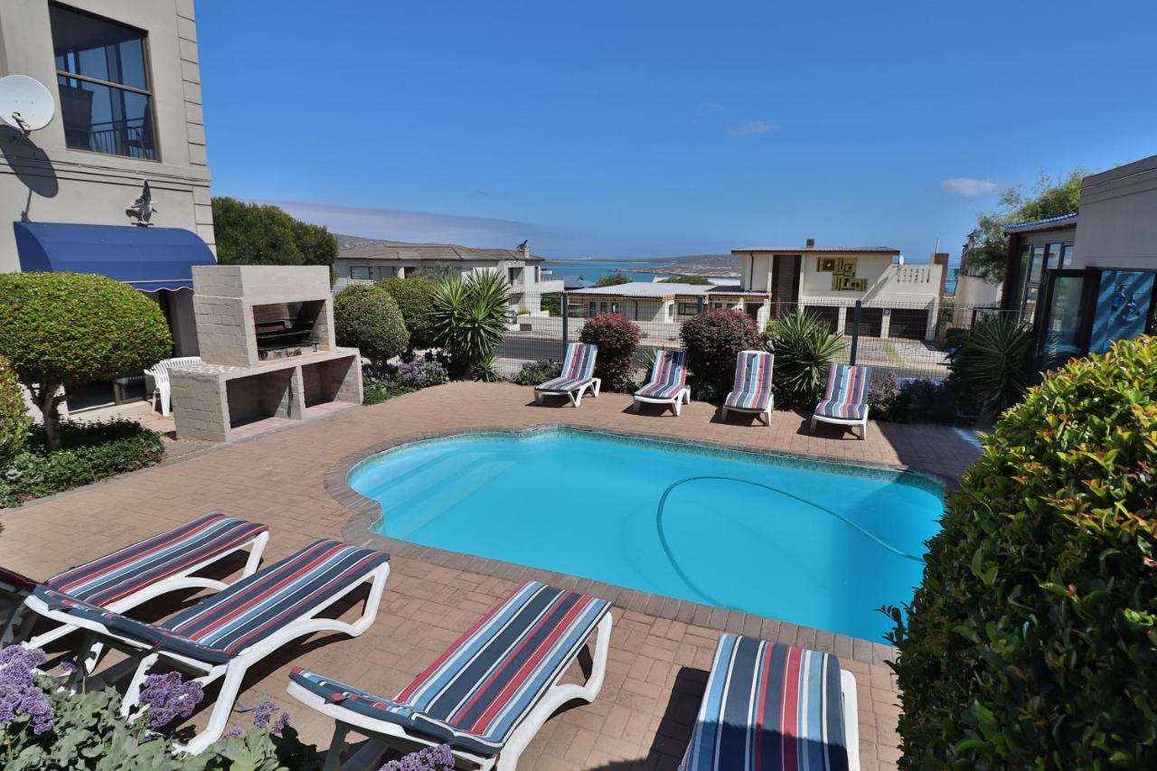 Seagulls Guest House Langebaan Exterior foto
